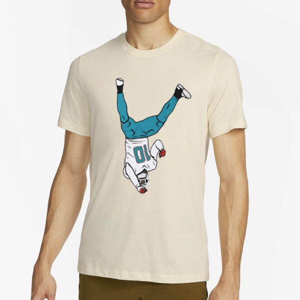 Tyreek Hill Dolphins Football Backflip T-Shirt4