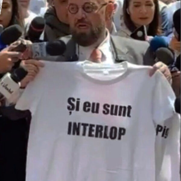 Nicusor Dan Si Eu Sunt Interlop T-Shirt