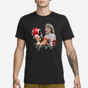Taylor Wearing Travis Kelce Jersey T-Shirt1